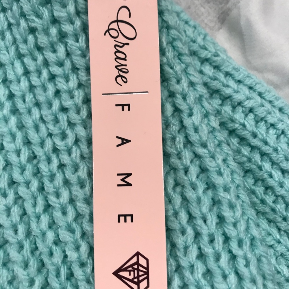 Sweater - Picture 2 of 3